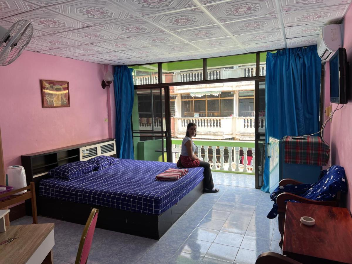 Yuri Guesthouse 乔木提恩海滩 外观 照片